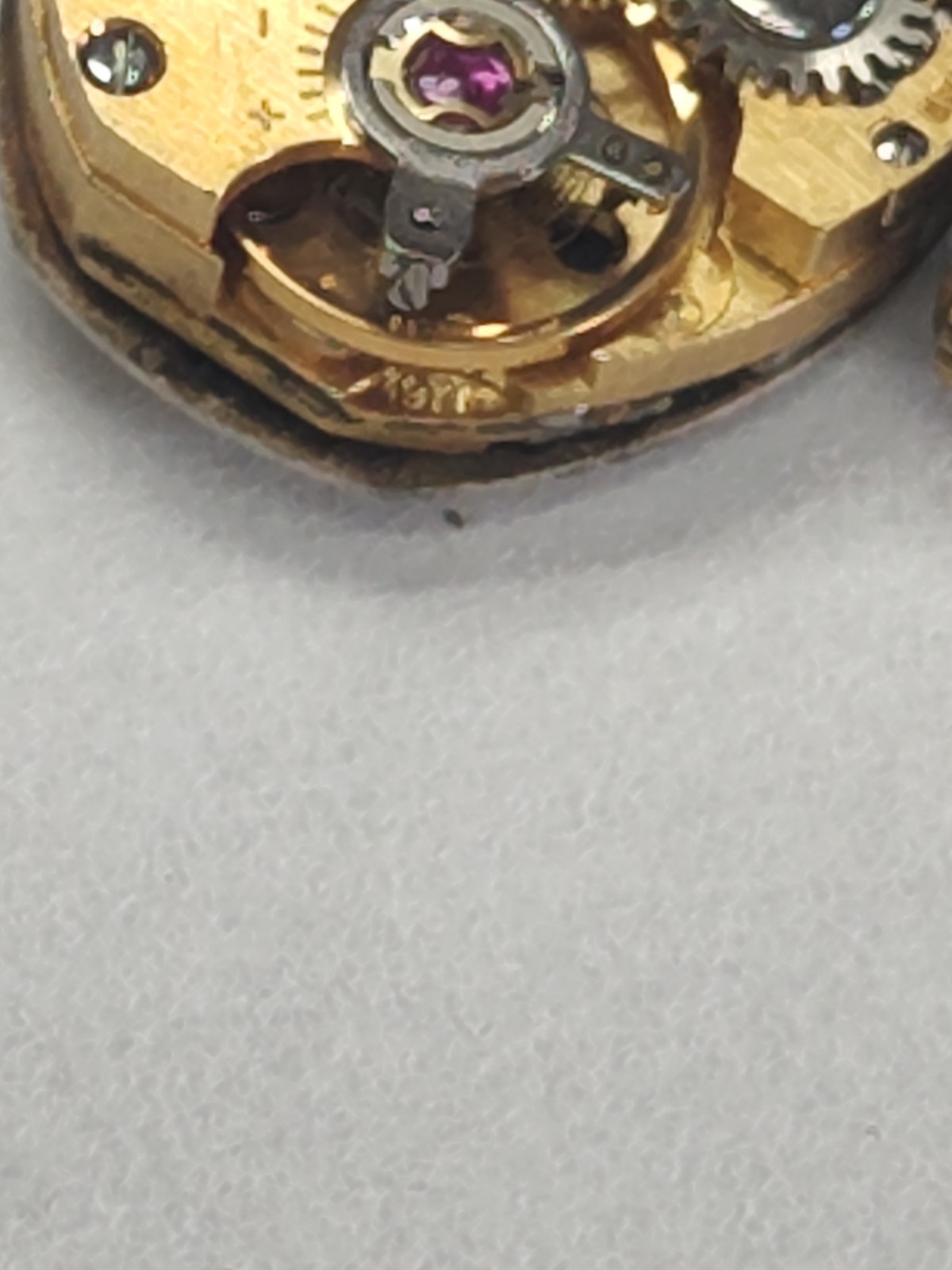 Vintage A. Schild 1977 Elgin 17 jewel ladies wrist watch movement –Tradition