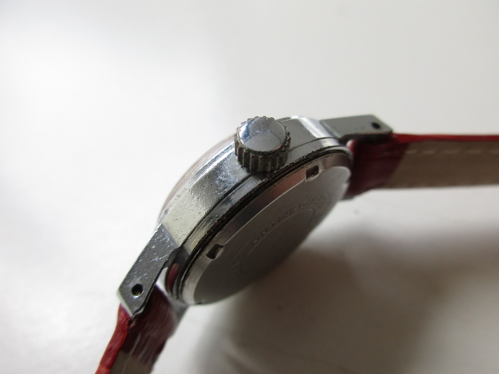 Marti sub seconds red 1970’s boy size watch – FE cal. 233-60 – running