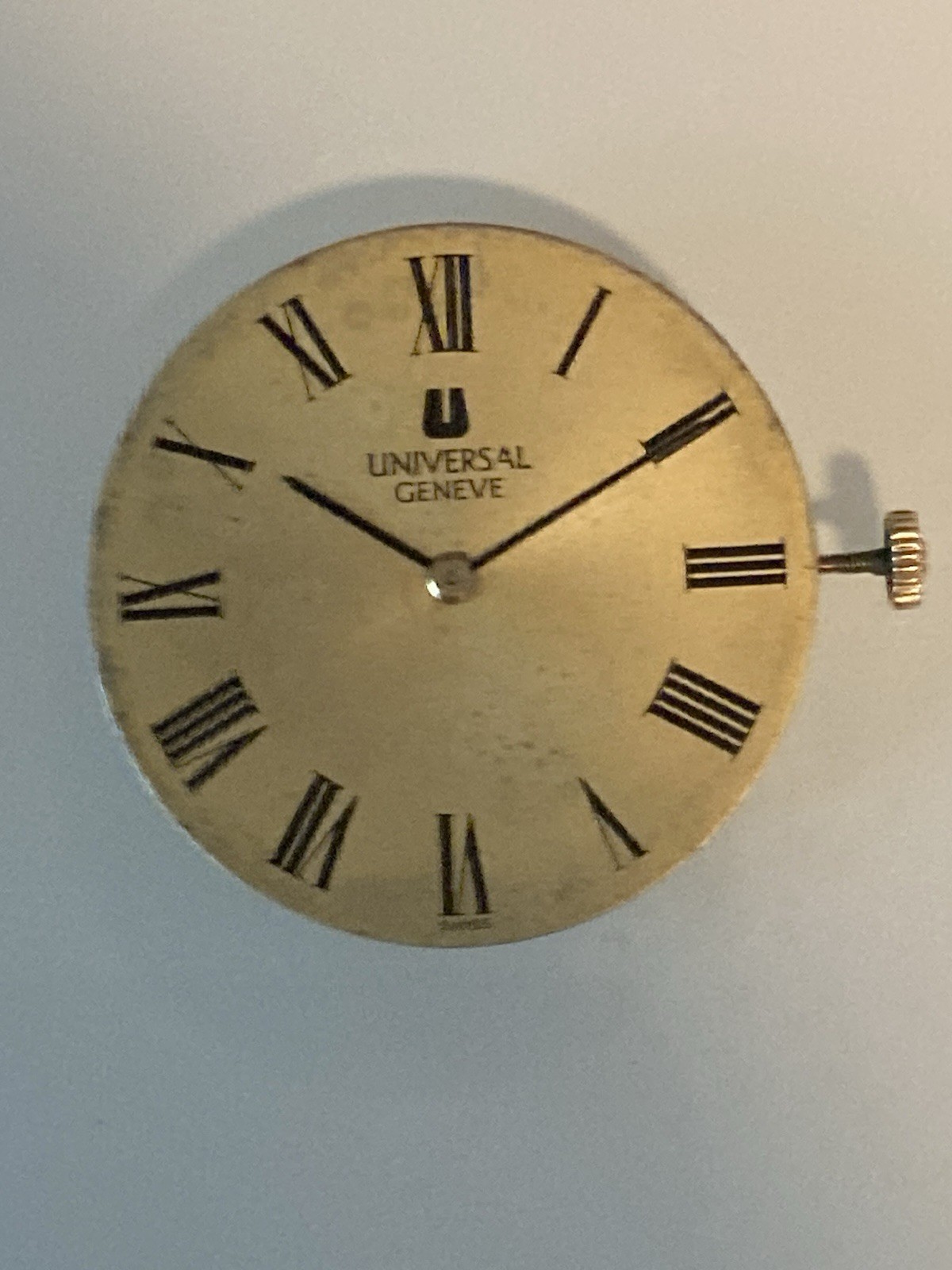 Universal Genève 1-42 movement. 17 jewel w/ Roman Dial Crown/Stem