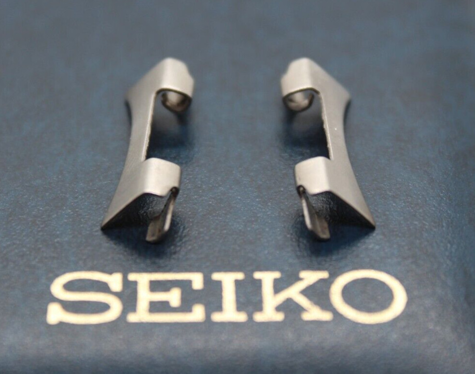 Pair of End Links Seiko “Ghost” 6139-6040 6139-6041 19mm with Pins