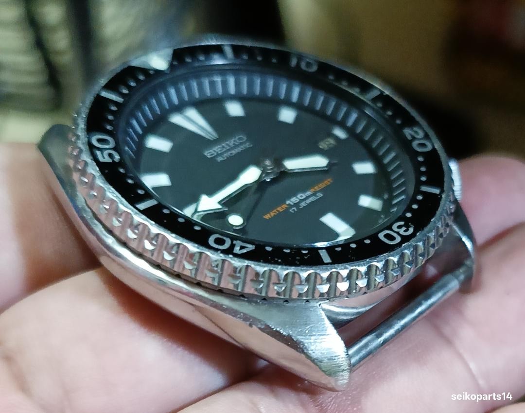 SEIKO 150m BLACK DIVER 7002-7001 YEAR 1996 FEB ALL ORIG HEAD -/+10 SPD ACCURACY