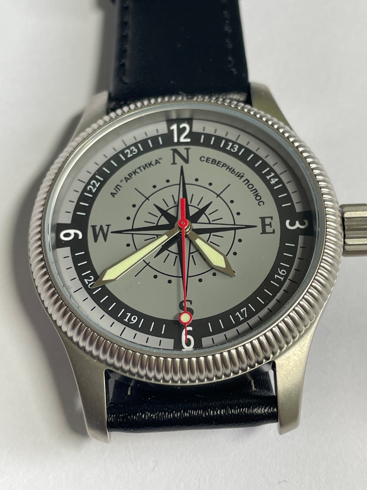 RAKETA 2609HA USSR new case steel WRISTWATCH marriage