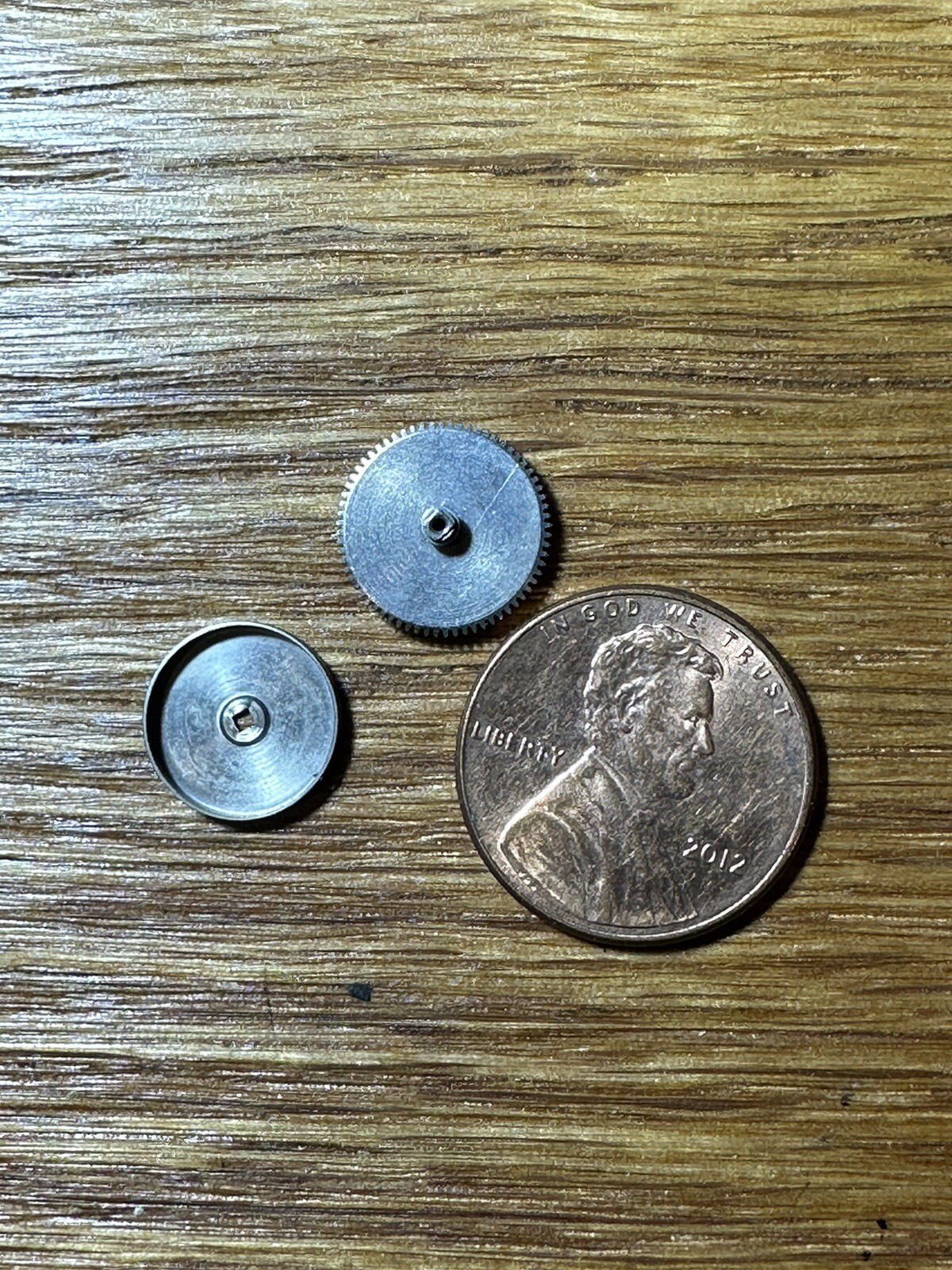 Waltham NOS mainspring barrel & arbor for WWII 6/0-B Military Watch Movement