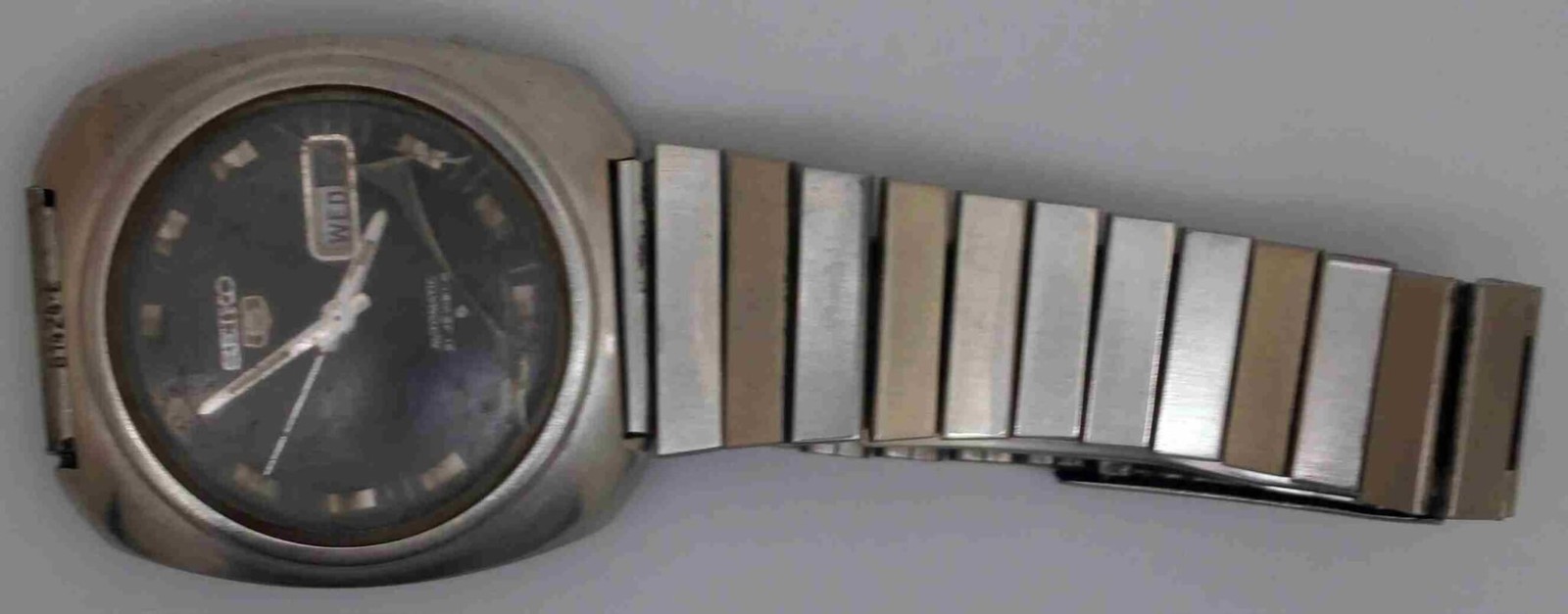 VTG SEIKO 5 Steel Watch. Ref: 6119-8430. Cal: 6119C. For Service