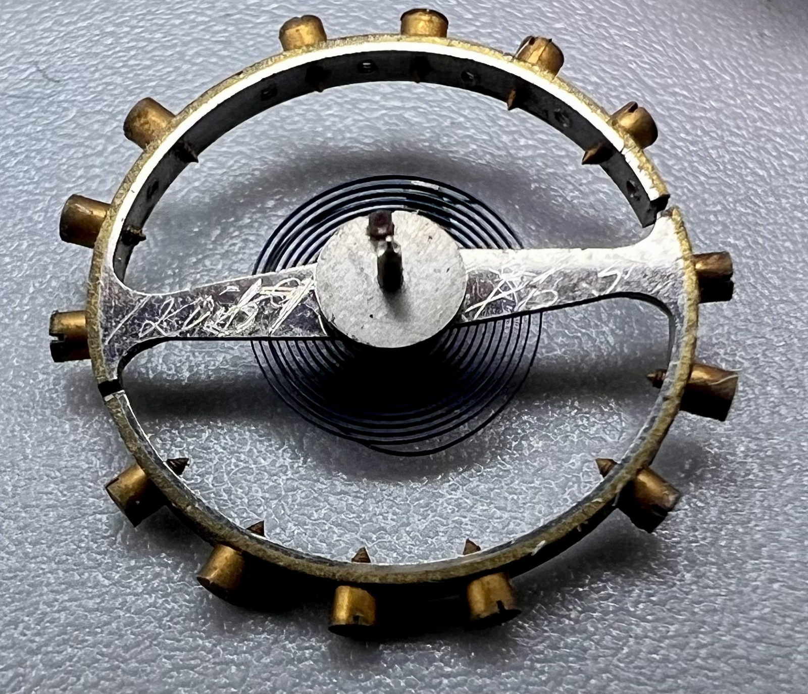 FHF 6 3/4 60 BALANCE WHEEL COMPLETE #205-M SWISS WATCH PART Renata NOS #U67