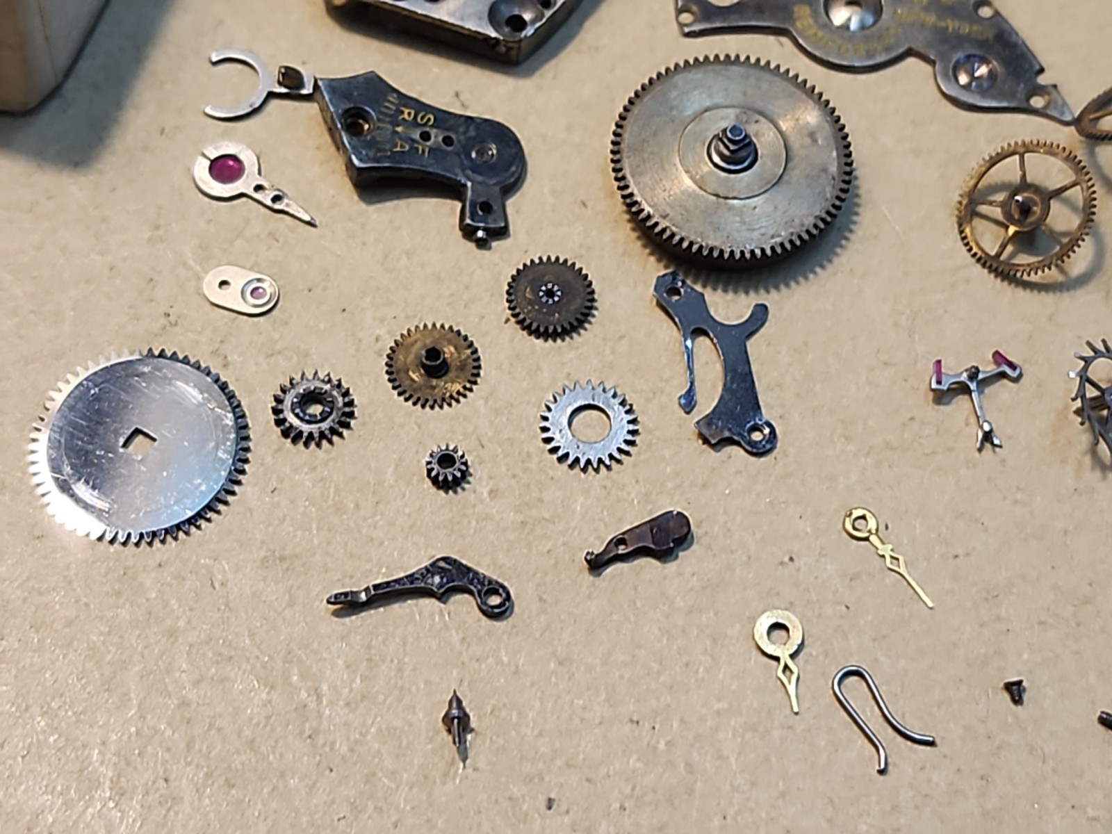 Vintage Tonneau Shape Warwick Swiss 15j 3 Adjustments Movement Parts