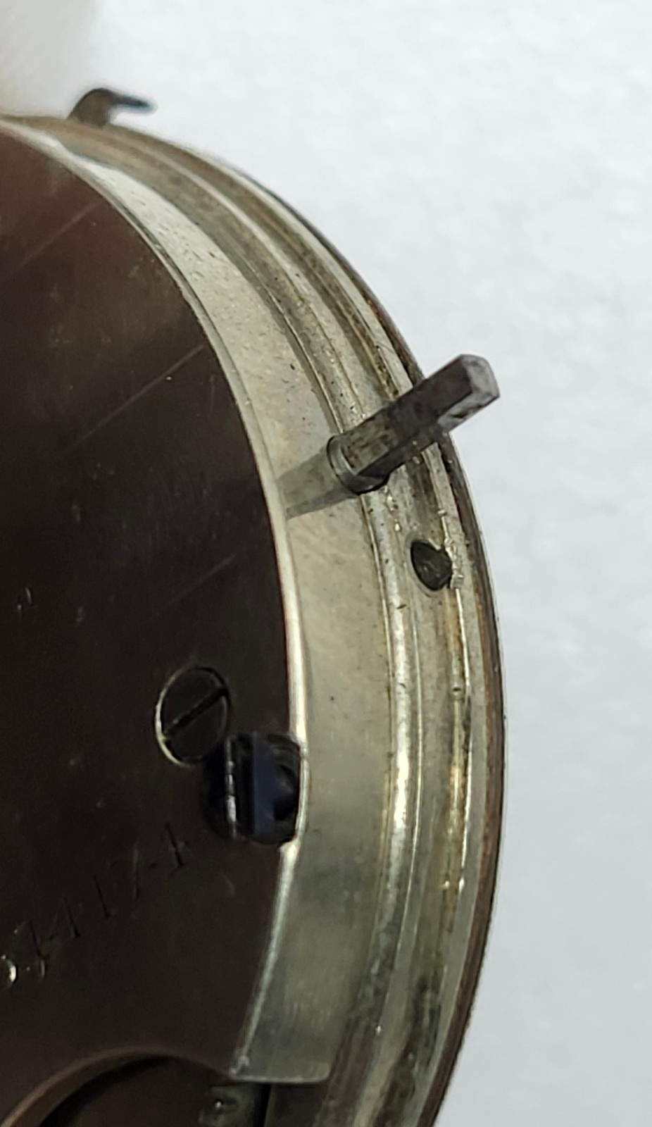 Elgin 12s Pocket Watch Movement – 15J Adjusted – Gilt Finish -for PARTS OR REPAI