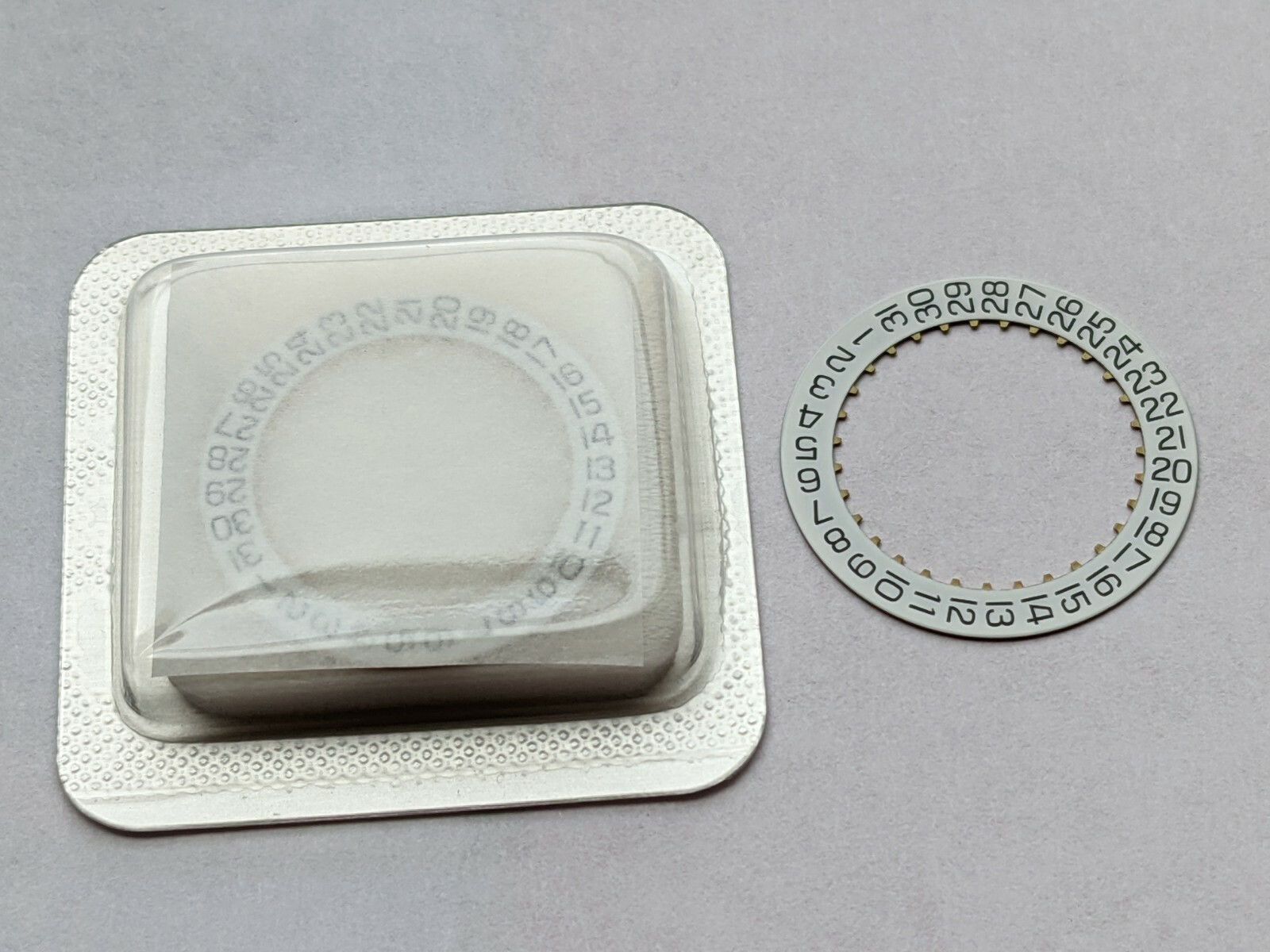 ETA 2824-2 2804-2 Date disc white 3 o’clock Swiss made x 1 piece