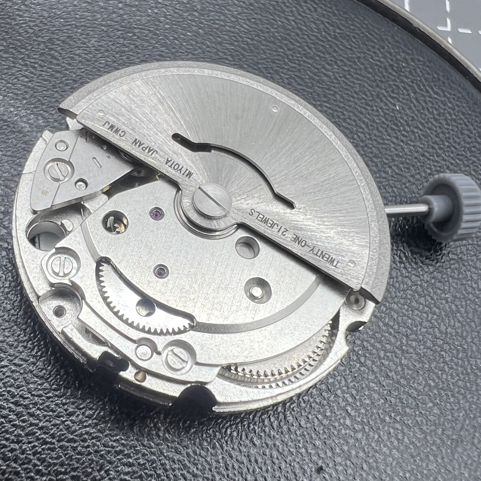 Miyota /Citizen 8215 Black Dial Date At 3 Automatic Mechanical Movement