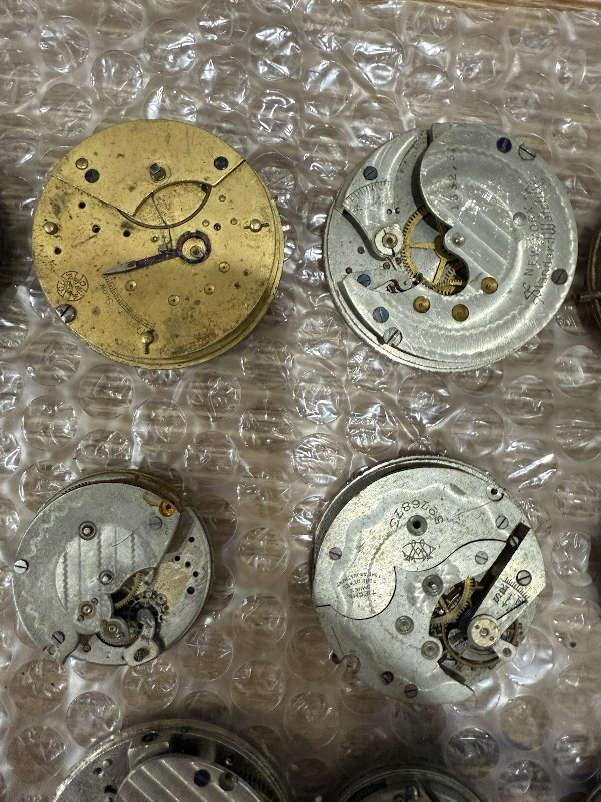 Vintage Lot Of 30 Pocket watch Movements Illinois NY Standard New Era Gallet