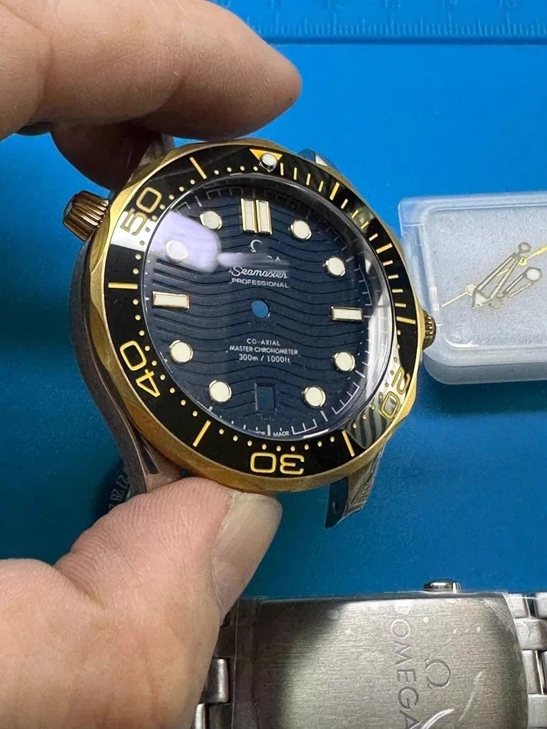 For a DIY 40mm Watch Steel Case kit For 8215movement