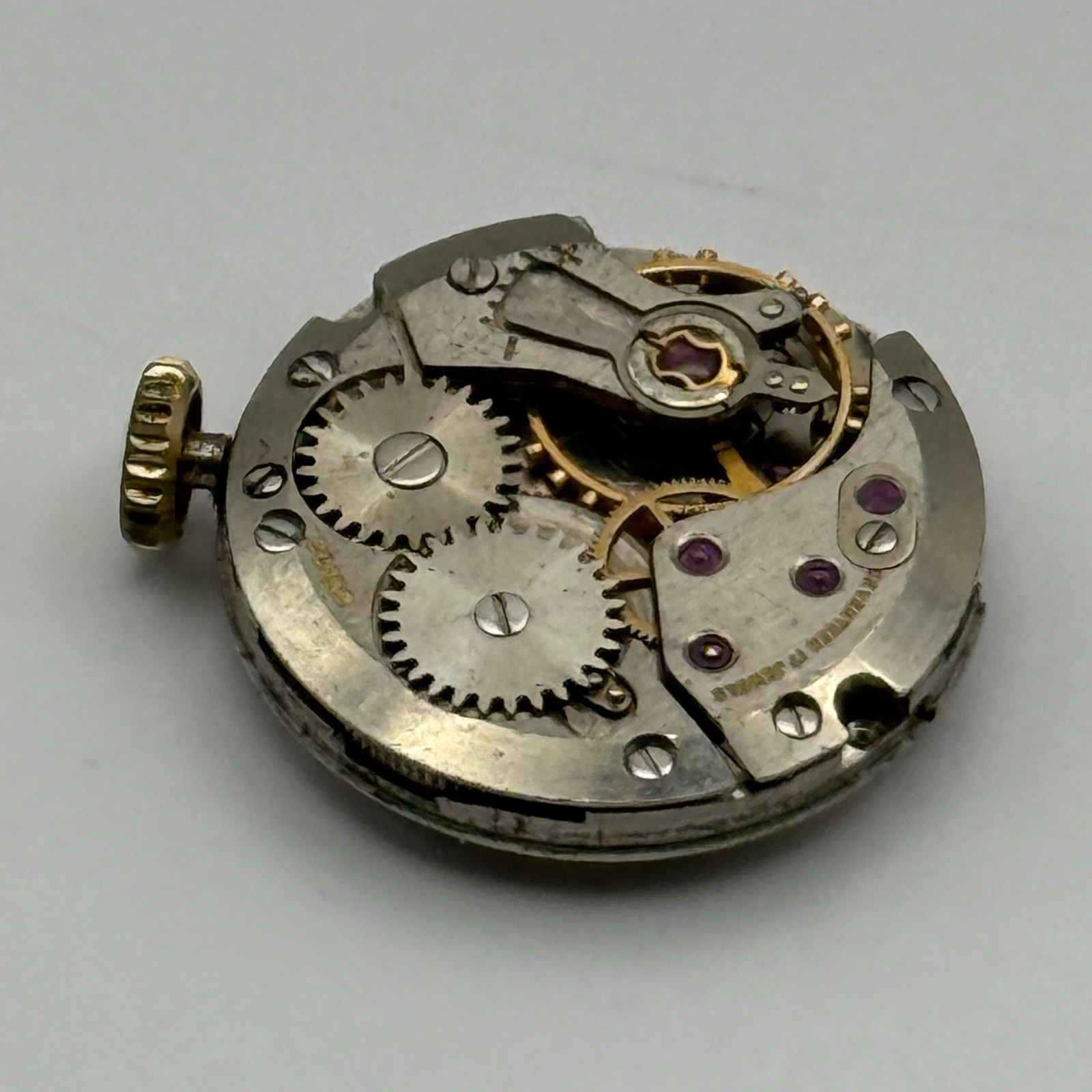 ETA 2510 Watch Movement Garrard 17 Jewels Ladies Manual Wind Vintage Parts 17.5m