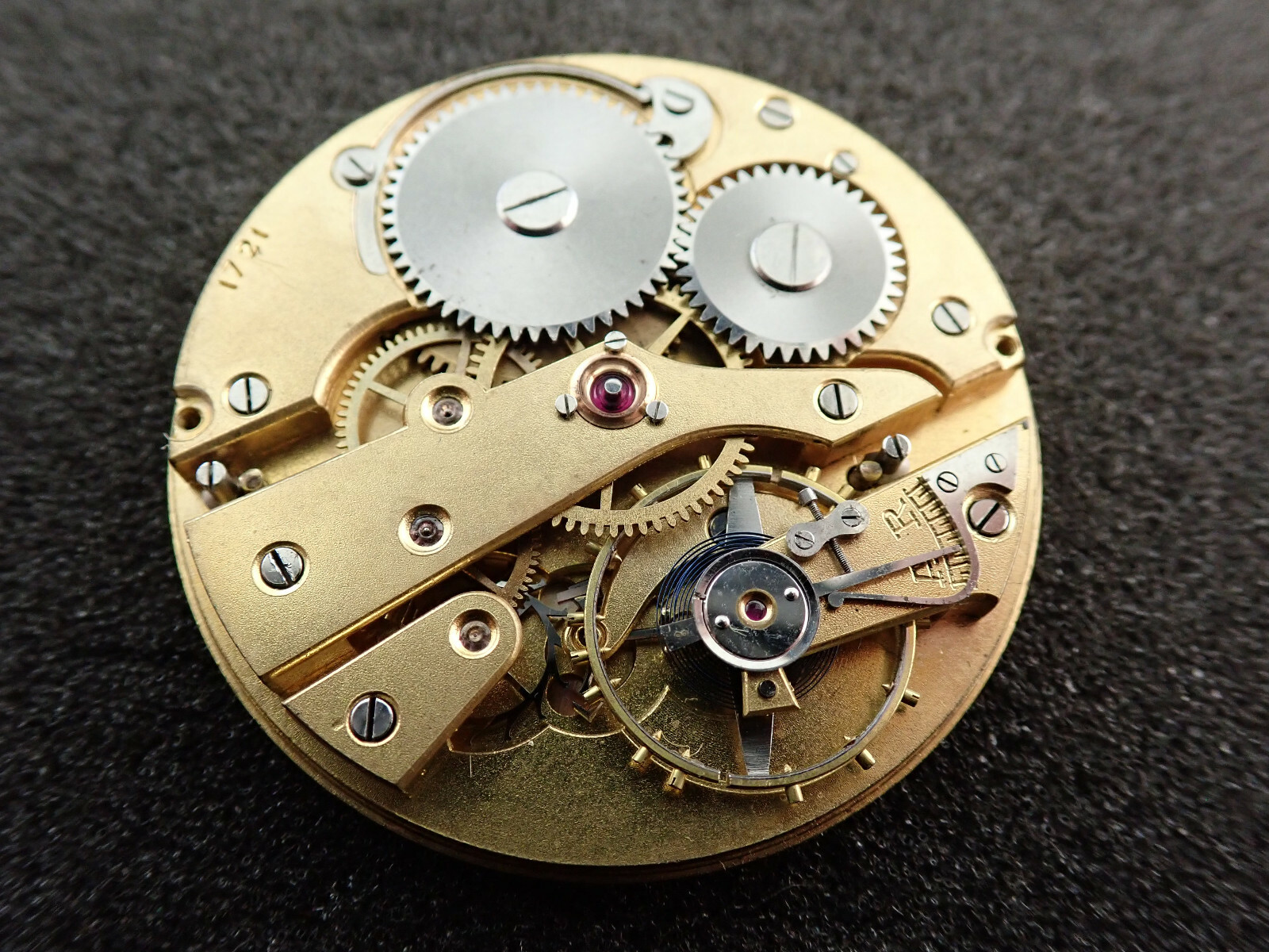VINTAGE 43MM UNION HORLOGERE OPEN FACE POCKET WATCH MOVEMENT – RUNNING