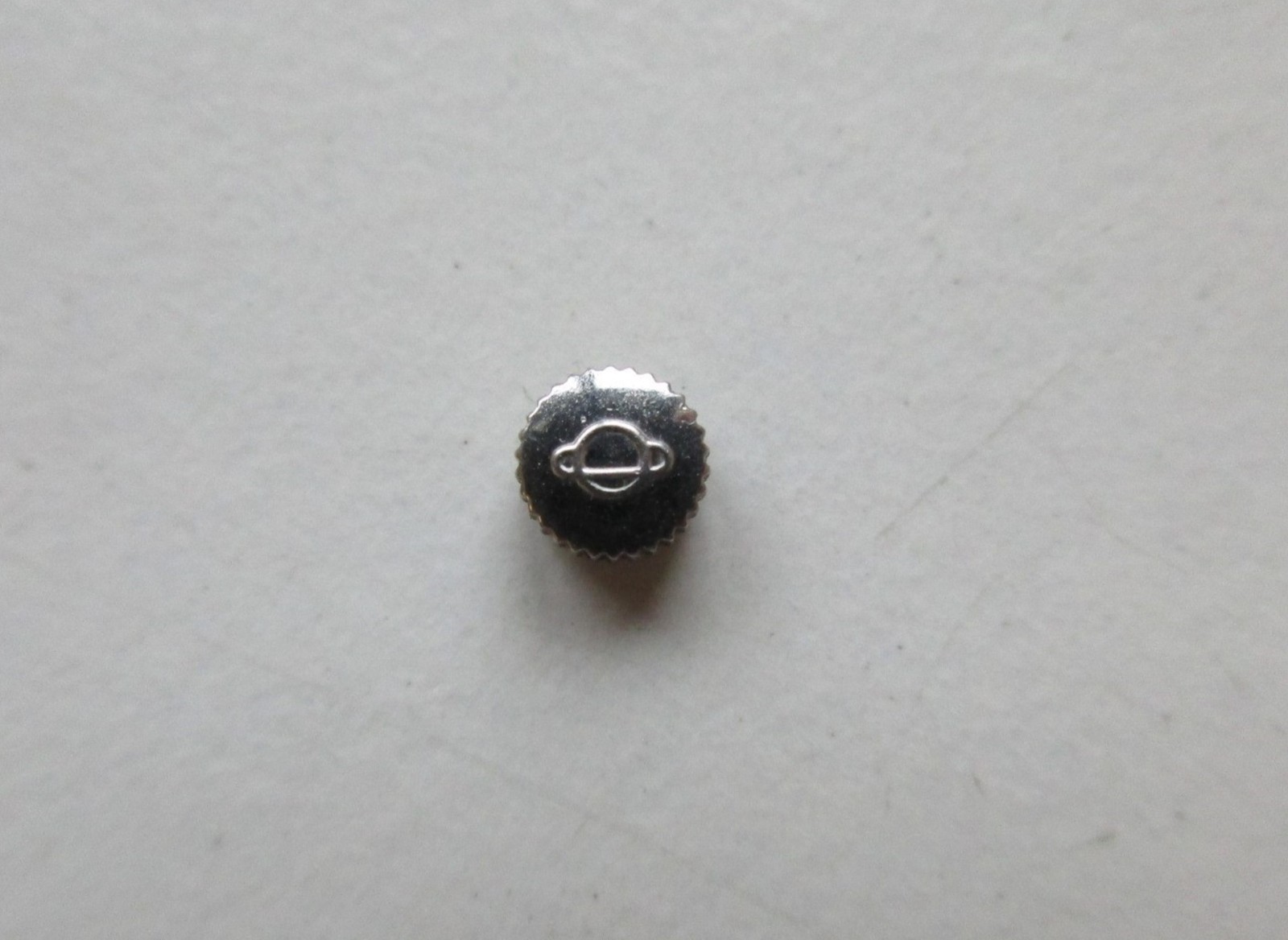 Enicar Swiss S/S watch crown ø 4.2 mm H 2.5 / 2.8 mm, stem thread 0.9 mm NOS