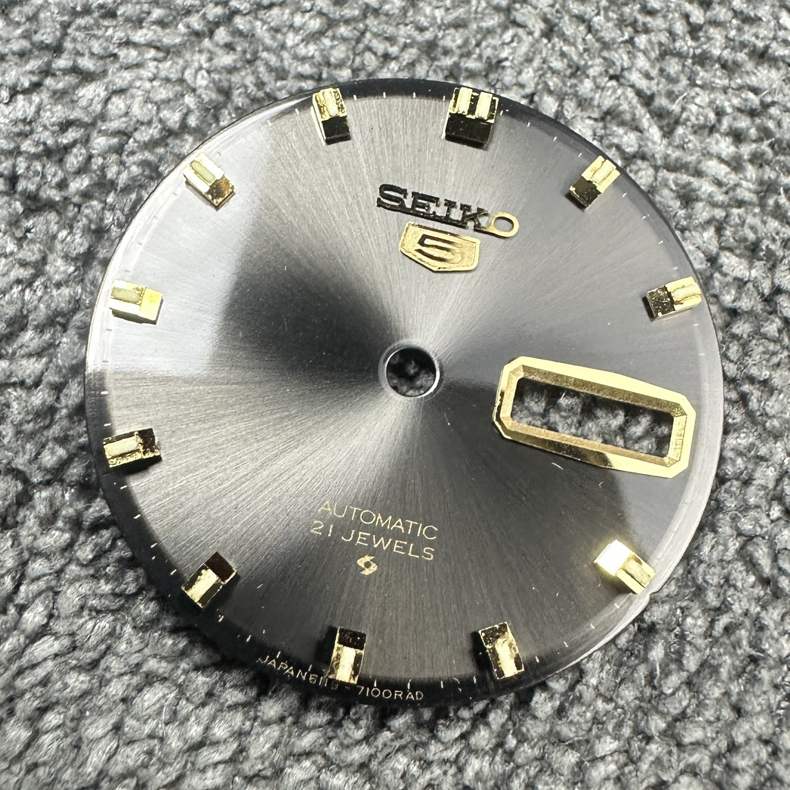 ORIGINAL NEW OLD STOCK DIAL FOR VINTAGE SEIKO 6119-7100 6119-7103 BLACK #2