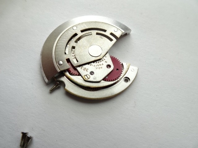 GENUINE Authentic Rolex Rotor bridge 3035 perfect condition completely + screw