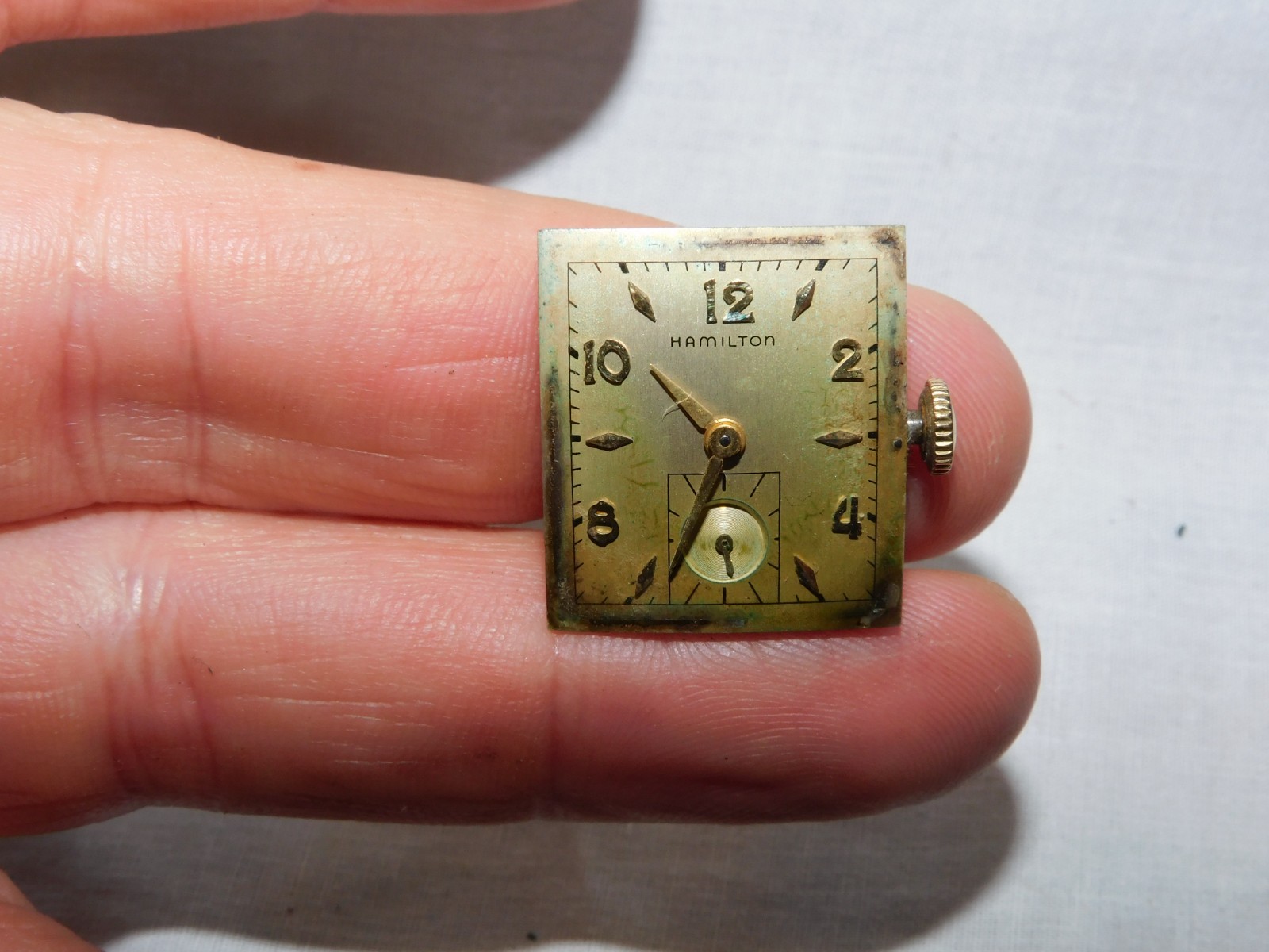 Vintage Hamilton Cal. 770 22 jewel watch movement ONLY – 100% ORIGINAL.