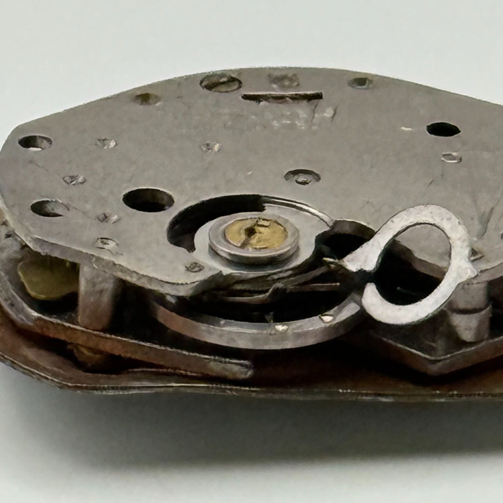 Timex 482 Watch Movement Great Britain 0 Jewel Manual Wind Parts Repair 18.1mm