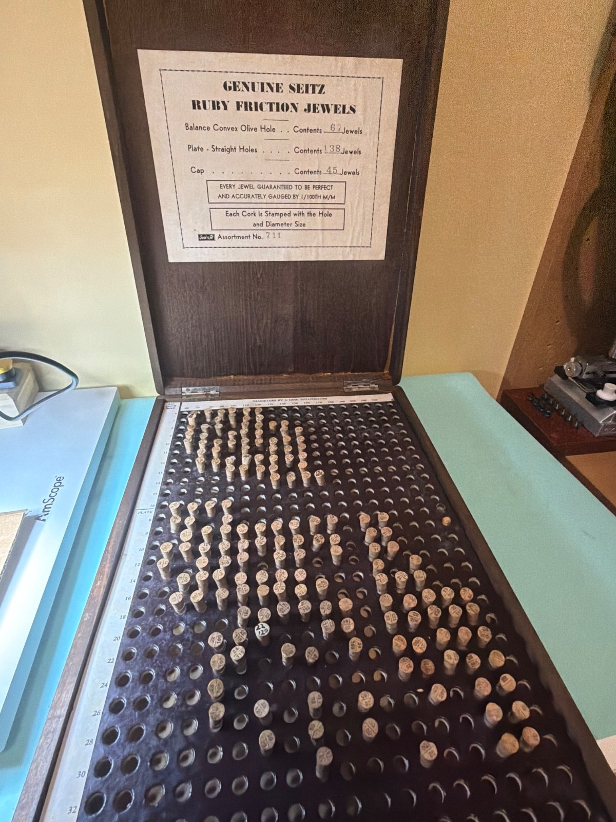 SEITZ – Cap Jewels – 1 Jewel per Order
