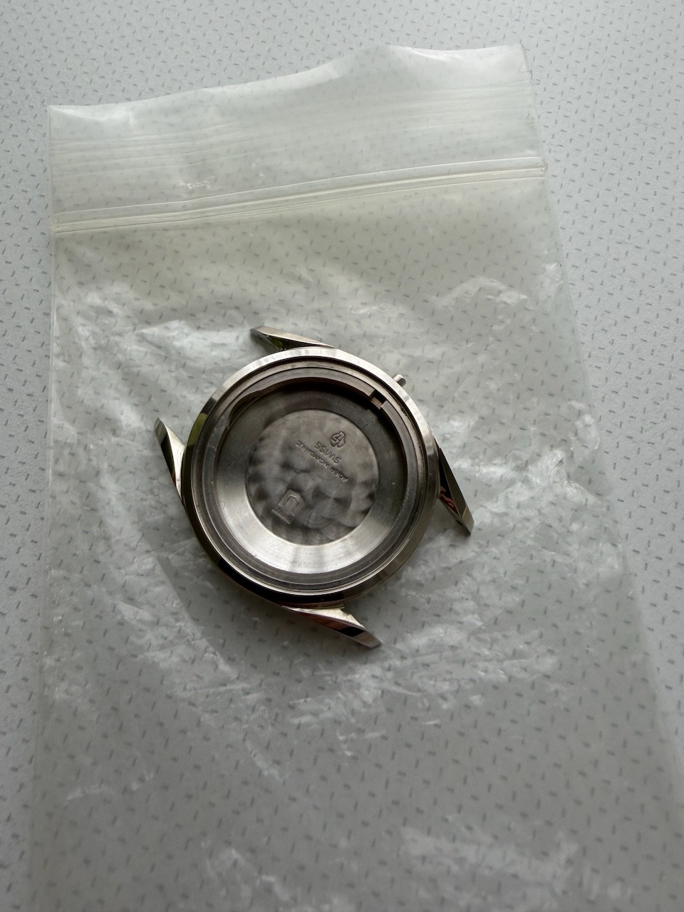 Universal Geneve Huguenin Freres Polerouter Electric watch case ref 860100.01