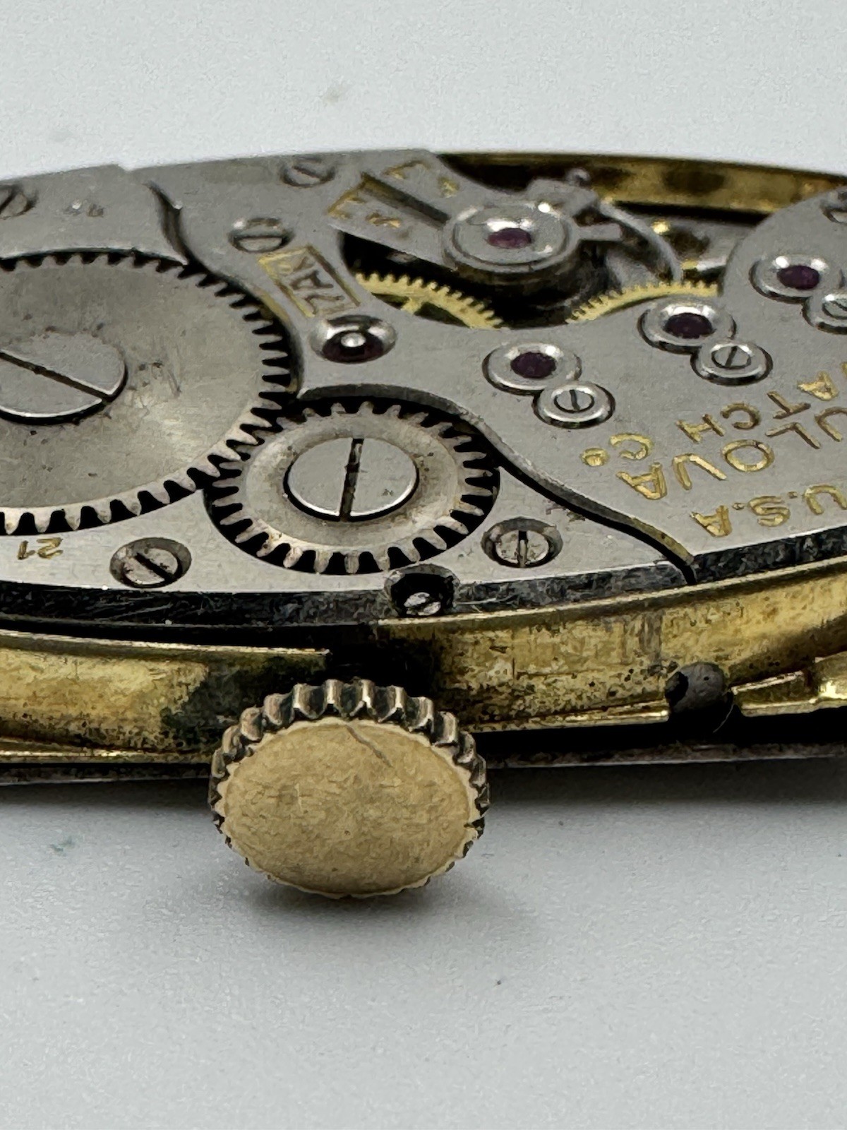Vintage Bulova 7AK 21 jewel wrist watch movement with stem & crown