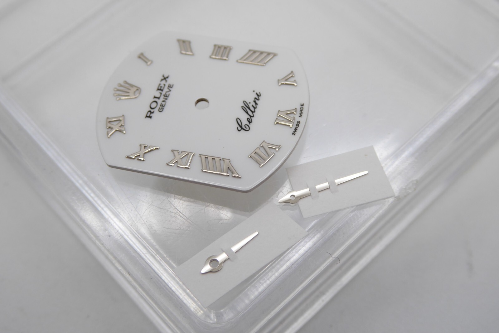 Rolex Cellini White Gold Index 6633