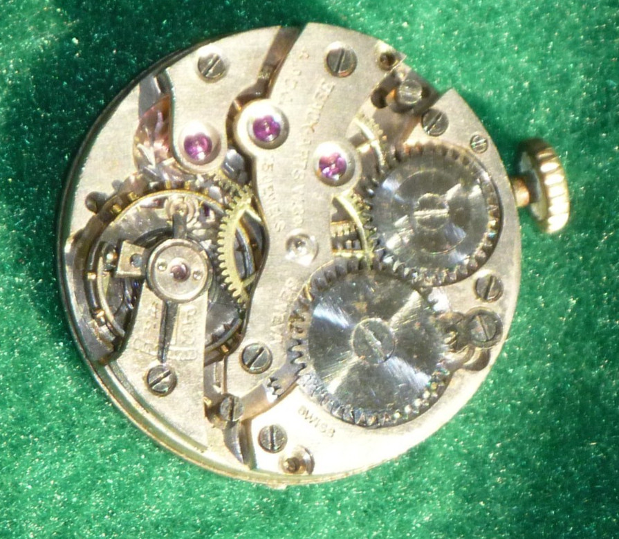 BEAUX-Arts W Co. Geneva Swiss 15 jewel 4 adjustment Ladies wrist watch movement