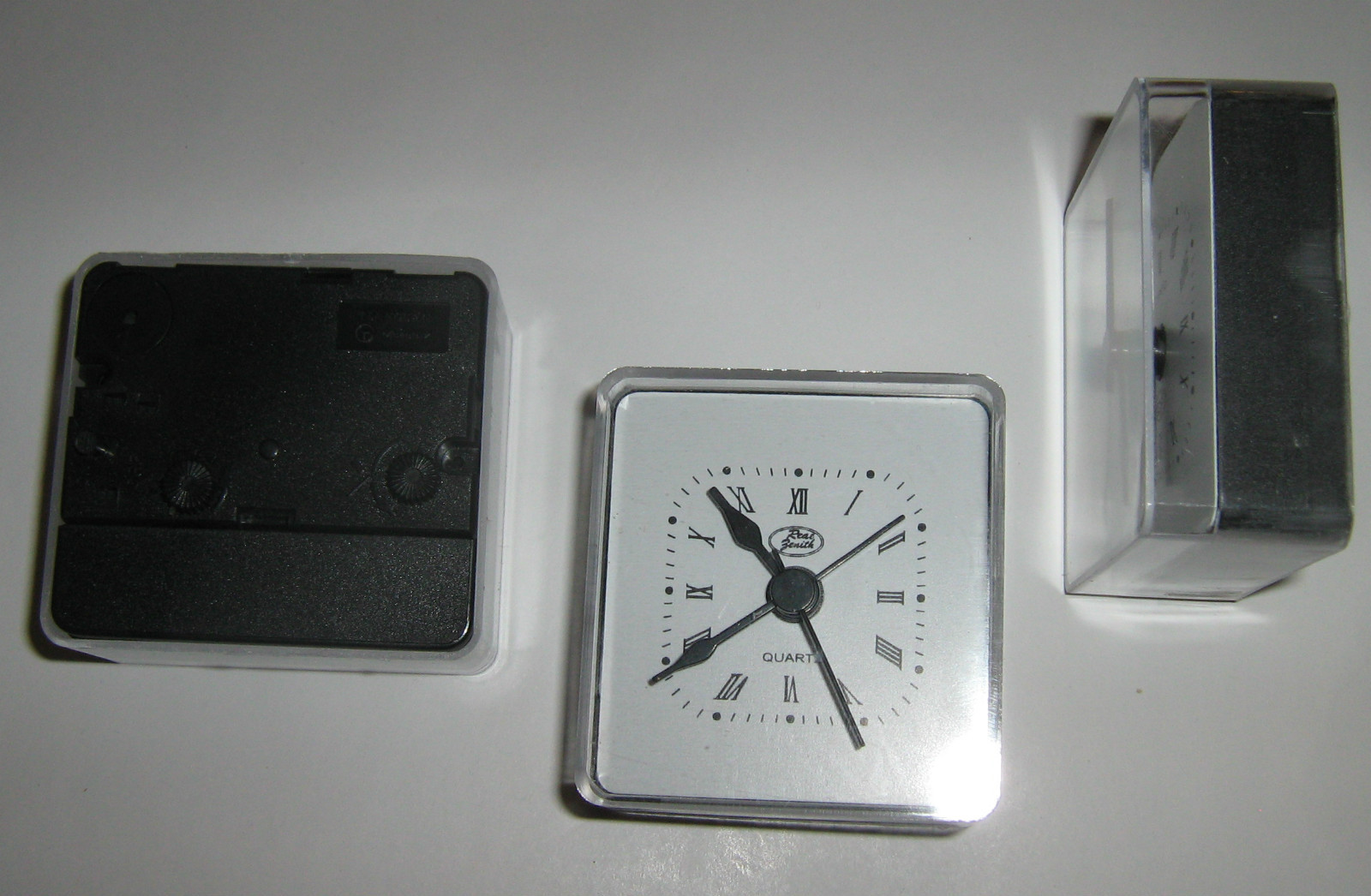 RECESSED QUARTZ0 RECESSED DECOUPAGE TRAVEL ALARM CLOCK MECHANISM