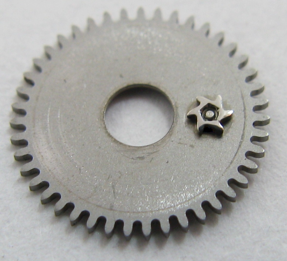 Omega 550 SeaMaster automatic Watch upper ratchet wheel #1100