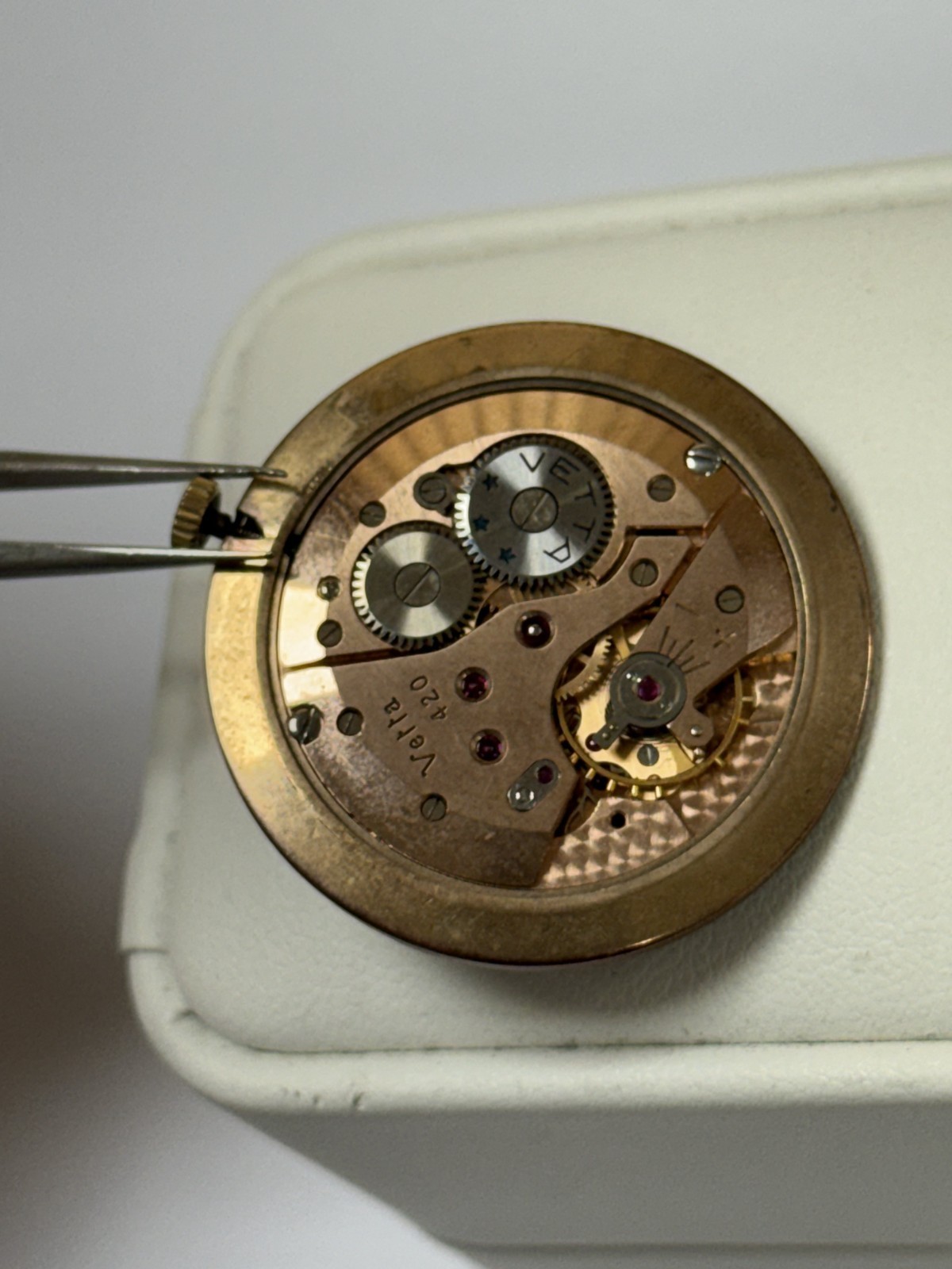 Vetta Movement & Dial Manual Cal.420 Swiss Made Running