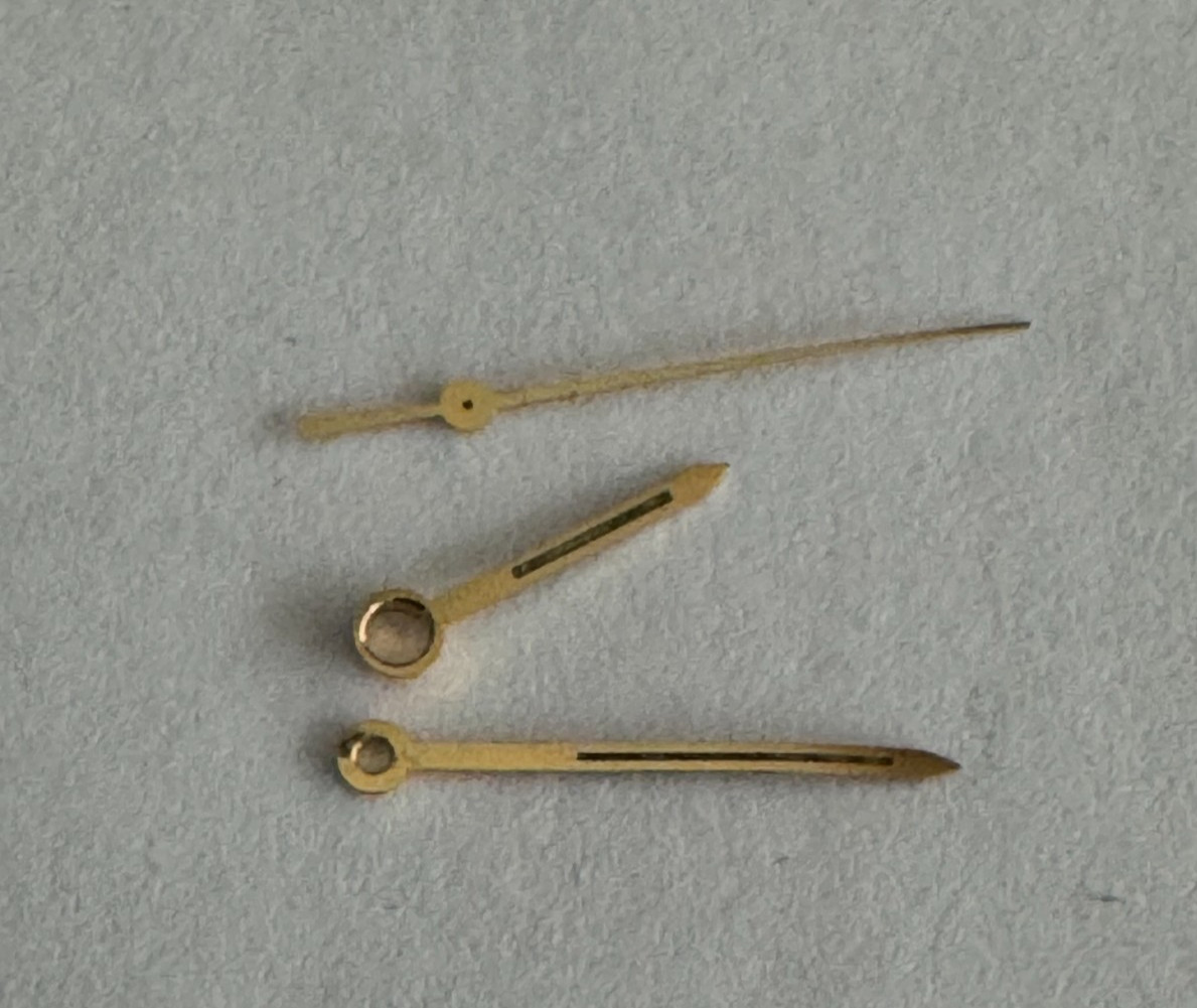 VINTAGE OMEGA 550 SEAMASTER WRISTWATCH HANDS 3PCS YELLOW GOLD TONE