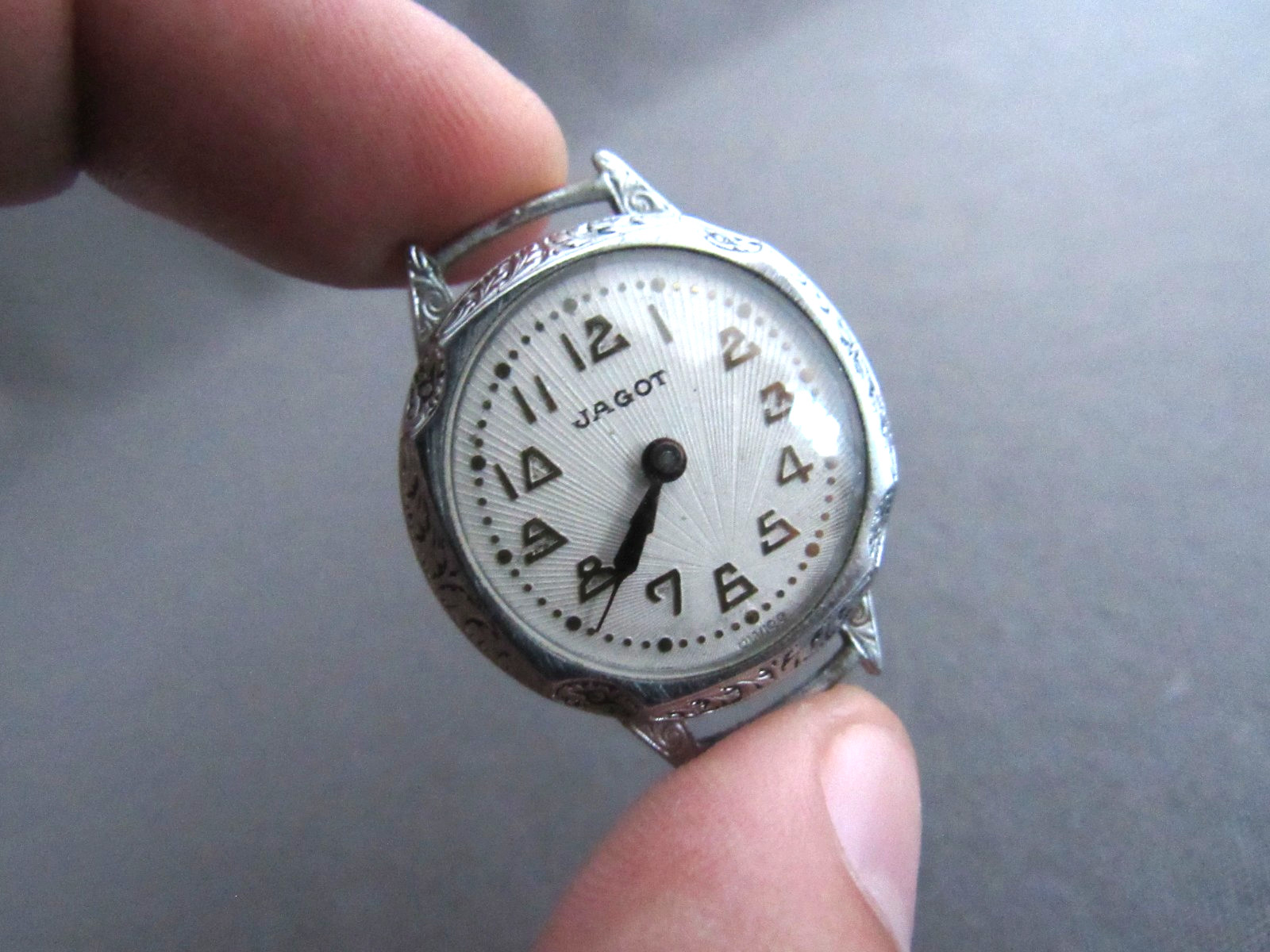 VINTAGE JAGOT ART DECO SILVER TONE ETCHED STEEL CASE WRISTWATCH FOR PARTS