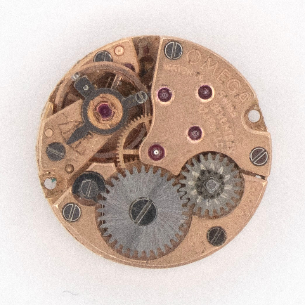 Vintage Omega Caliber 640 17-Jewel Backwind Wristwatch Movement