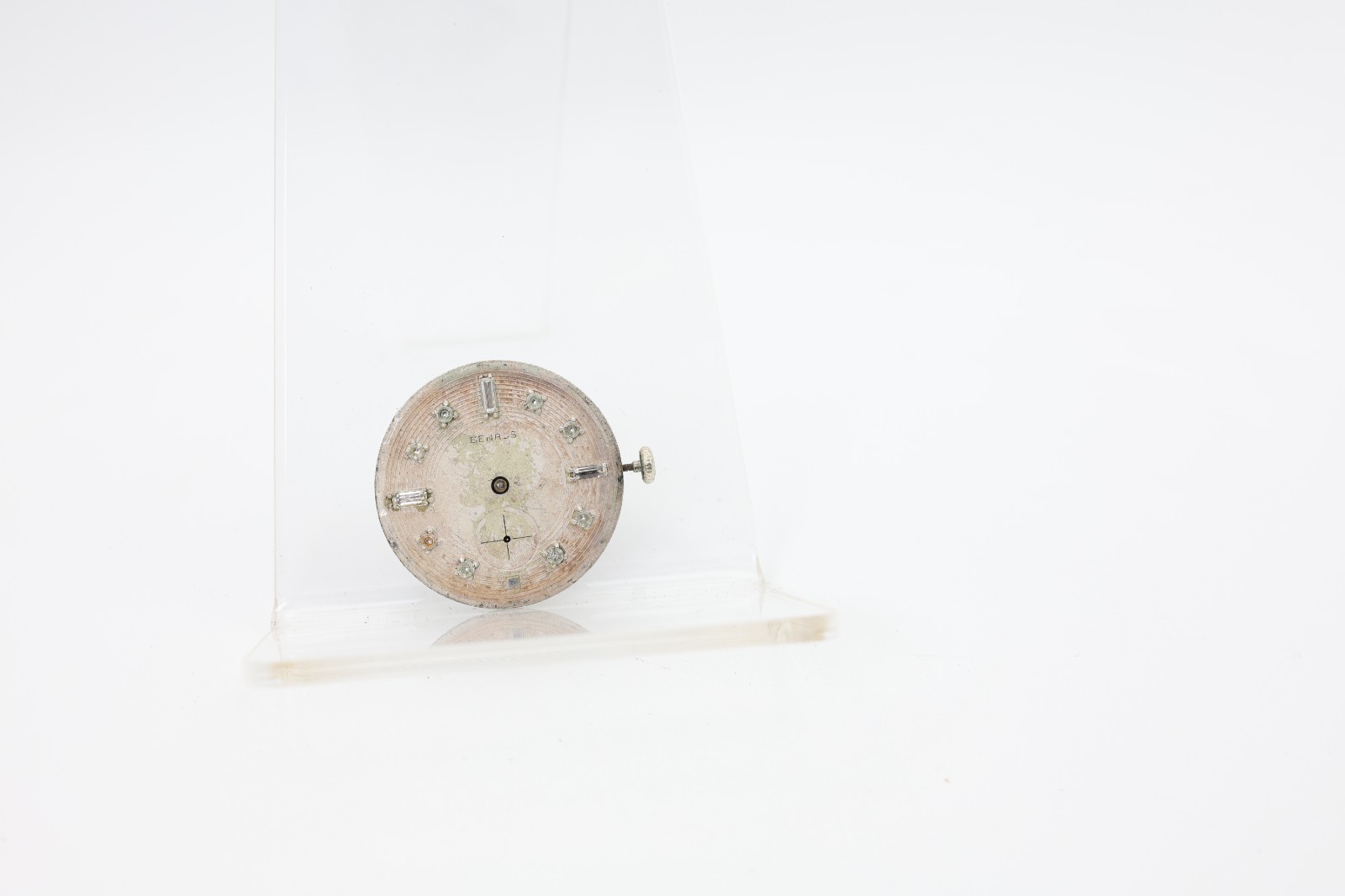 BENRUS MODEL DN 411, 17j SWISS WRIST WATCH MOVEMENT DIAMOND DIAL (M10)