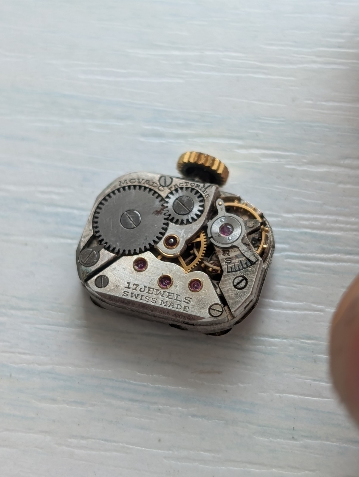 Vintage Movado 675 Mechanical Watch Movement (Runs)