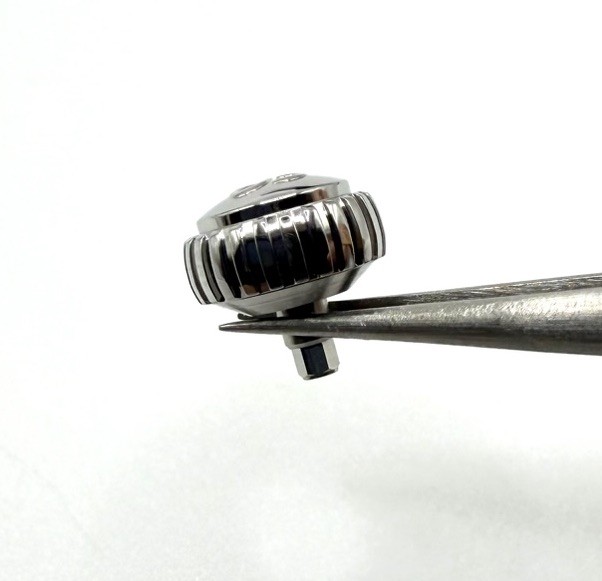 New Swiss Quality S/S 8.0mm Screwdown Crown To Fit Breitling Super Ocean A17320