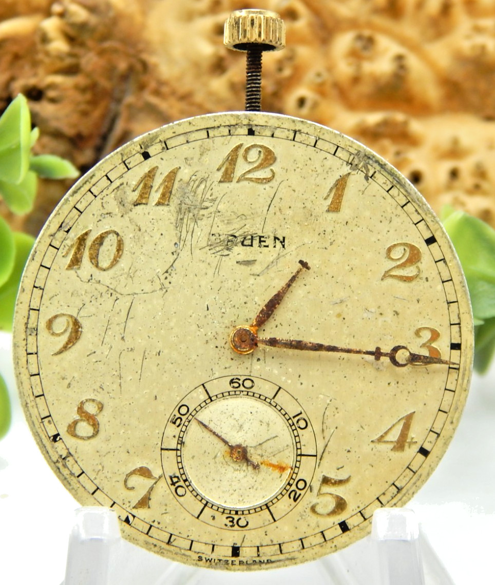 Antique Pocket watch movement Gruen Precision Ultra-verithin UV 17 jewel 36.3mm