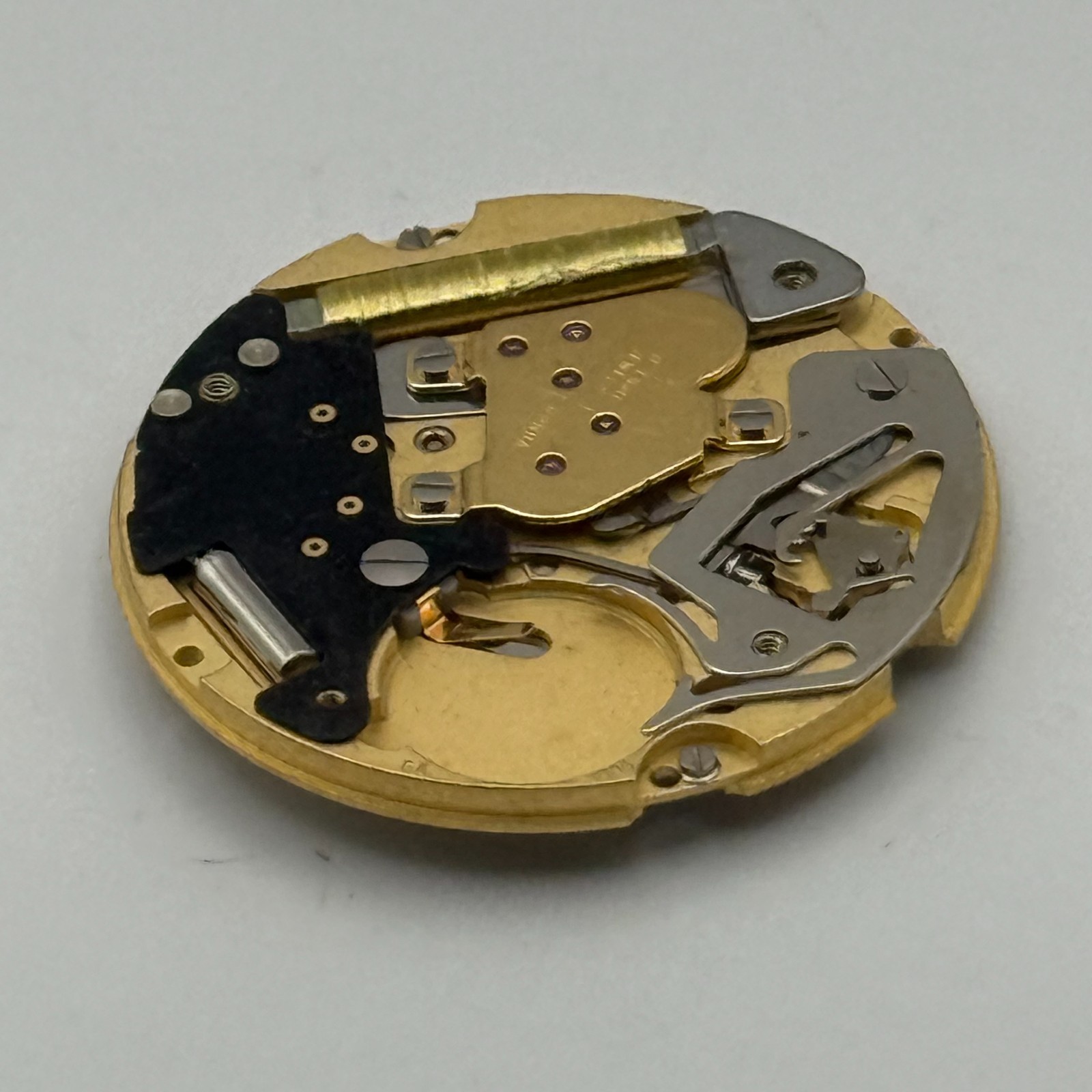 Ronda 1006 Watch Movement Quartz Swiss Date 8 Jewels Vintage Parts Repair 23.8mm
