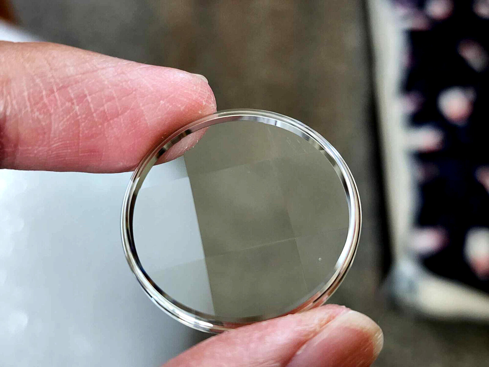Citizen Seiko 31mm Faceted Plexiglass Crystal With Chrome Tension Ring.