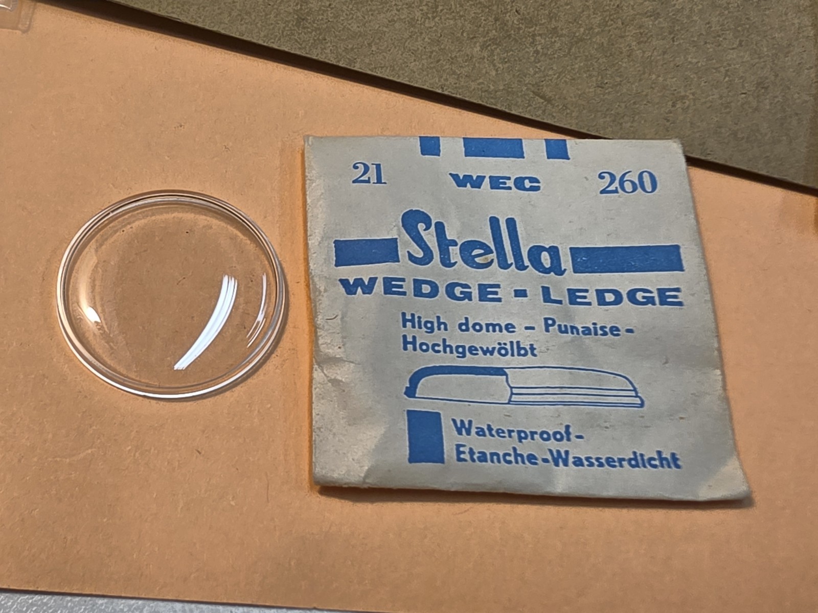 Vintage NOS Stella Wedge-Ledge 21 WEC 260 High Dome Wristwatch Crystal