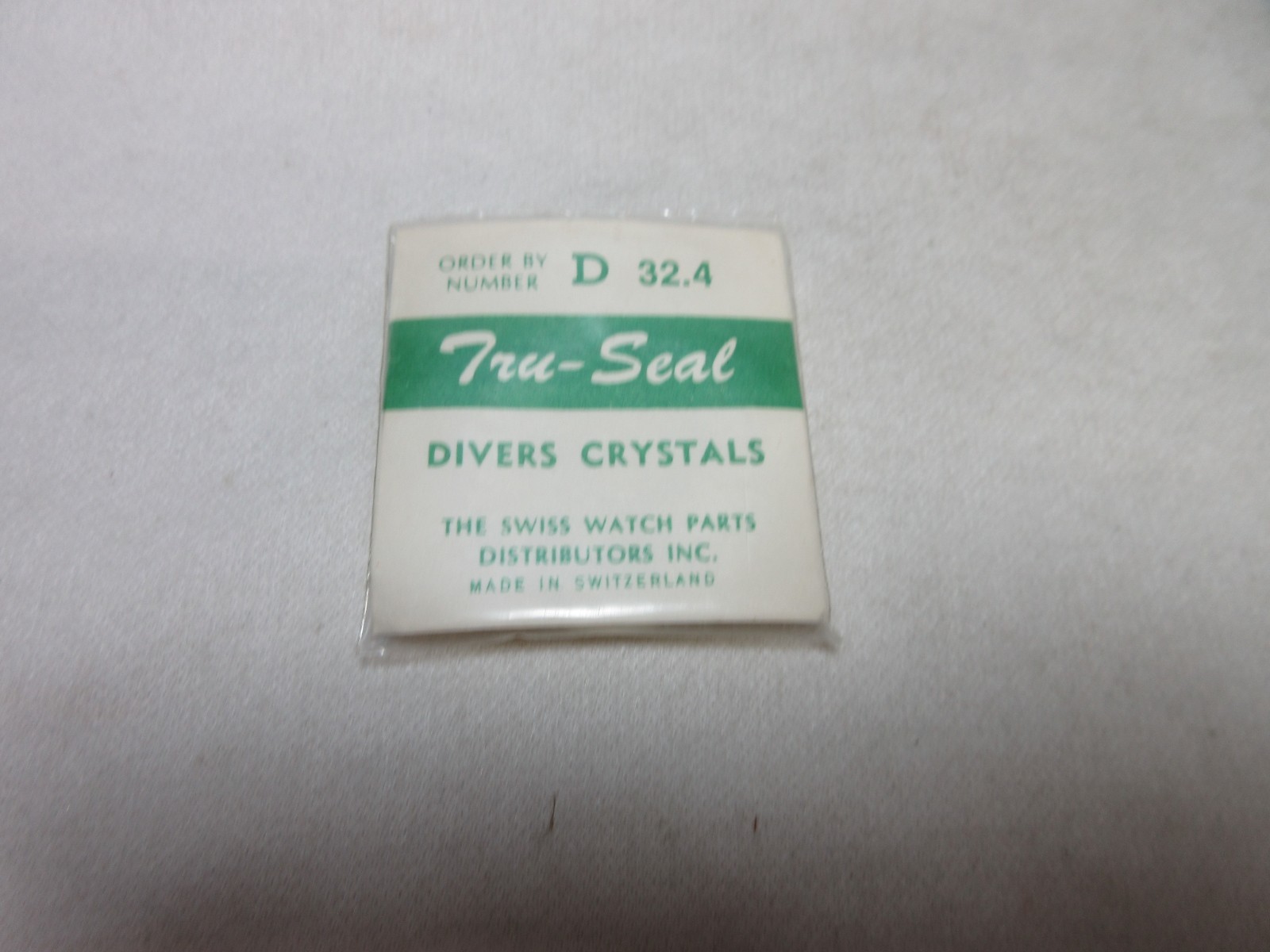 TRU SEAL DIVERS ROUND WATCH CRYSTAL D 32.4 WATERPROOF REPLACEMENT PART #450