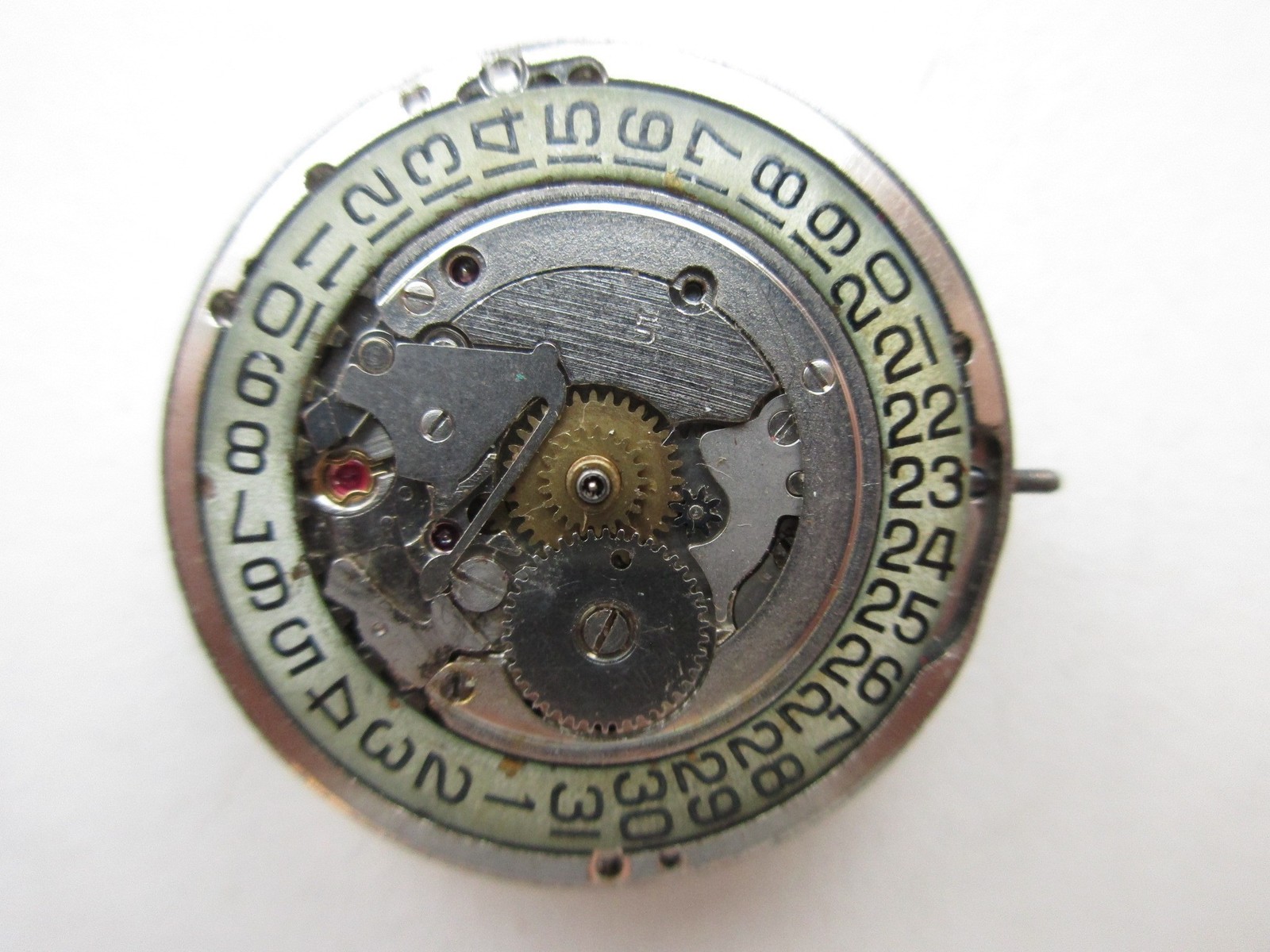 AS A. Schild cal. 1700/01 Swiss watch movement – date at 3 – running