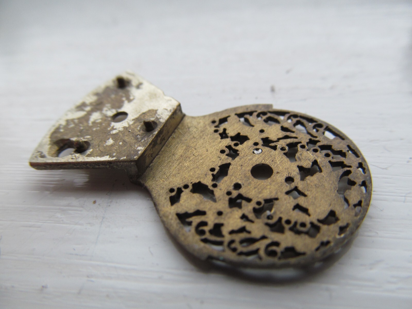Antique Balance cock. 35mm long. 3.7g.