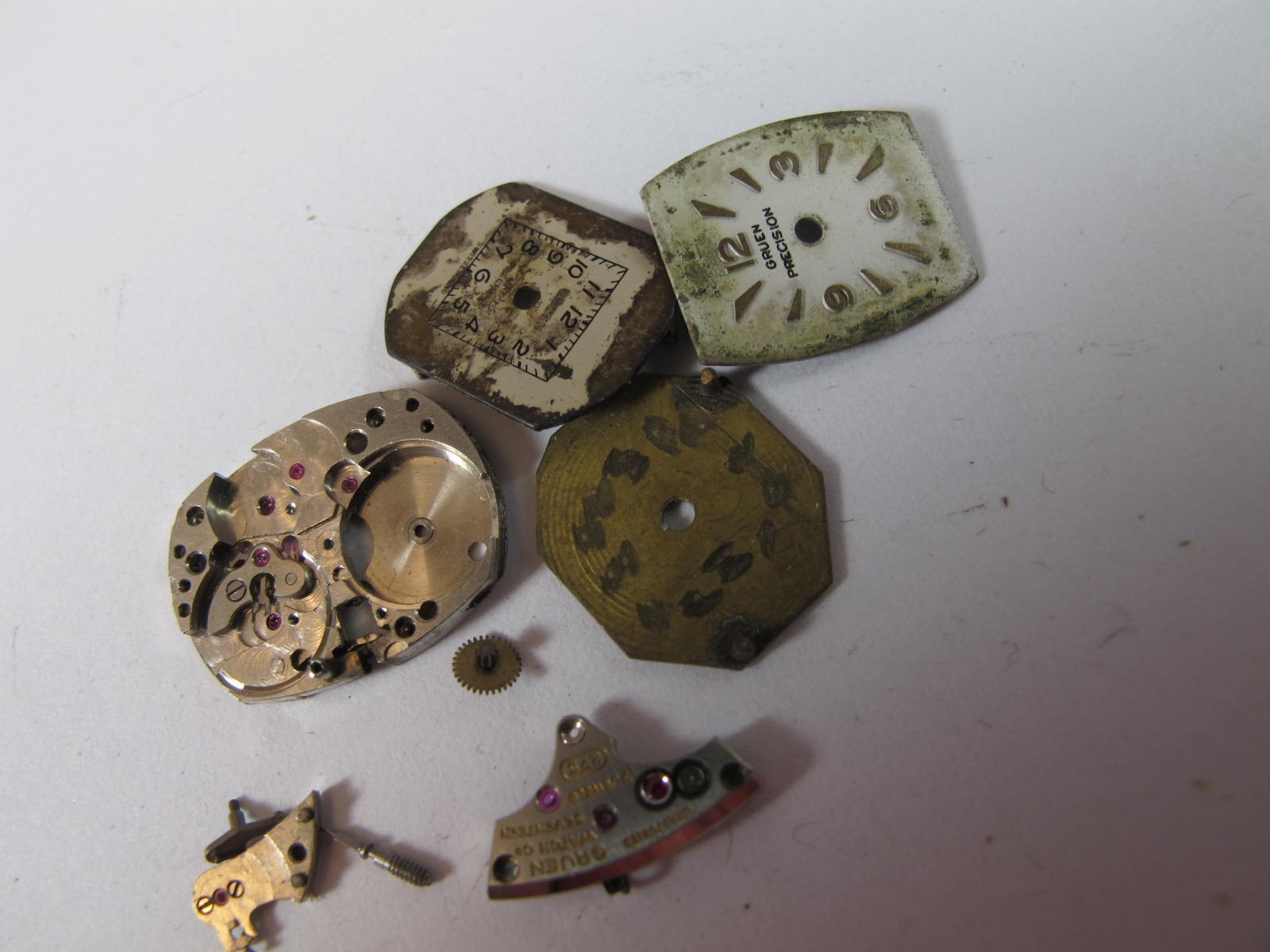 GRUEN CALIBER 275 MOVEMENT MATERIAL