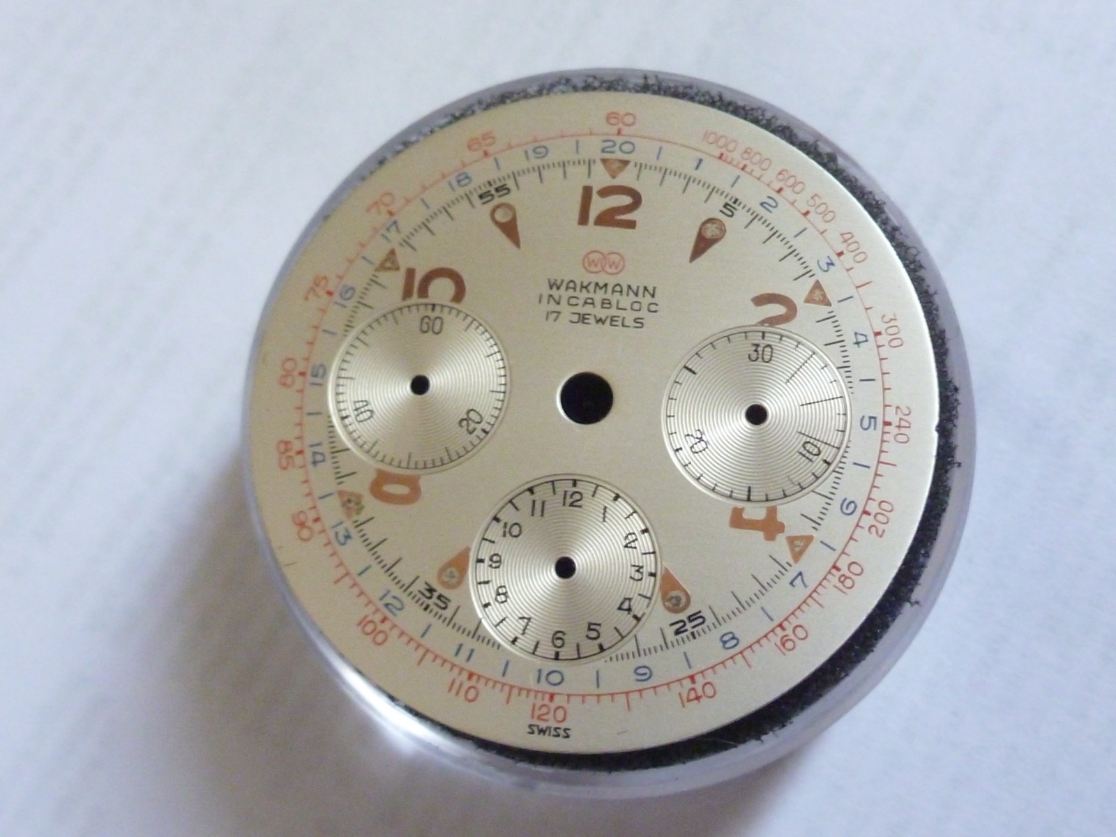 Vintage Wakmann Chronograph Dial Swiss Made Valjoux 72 Triple Register 31,5mm