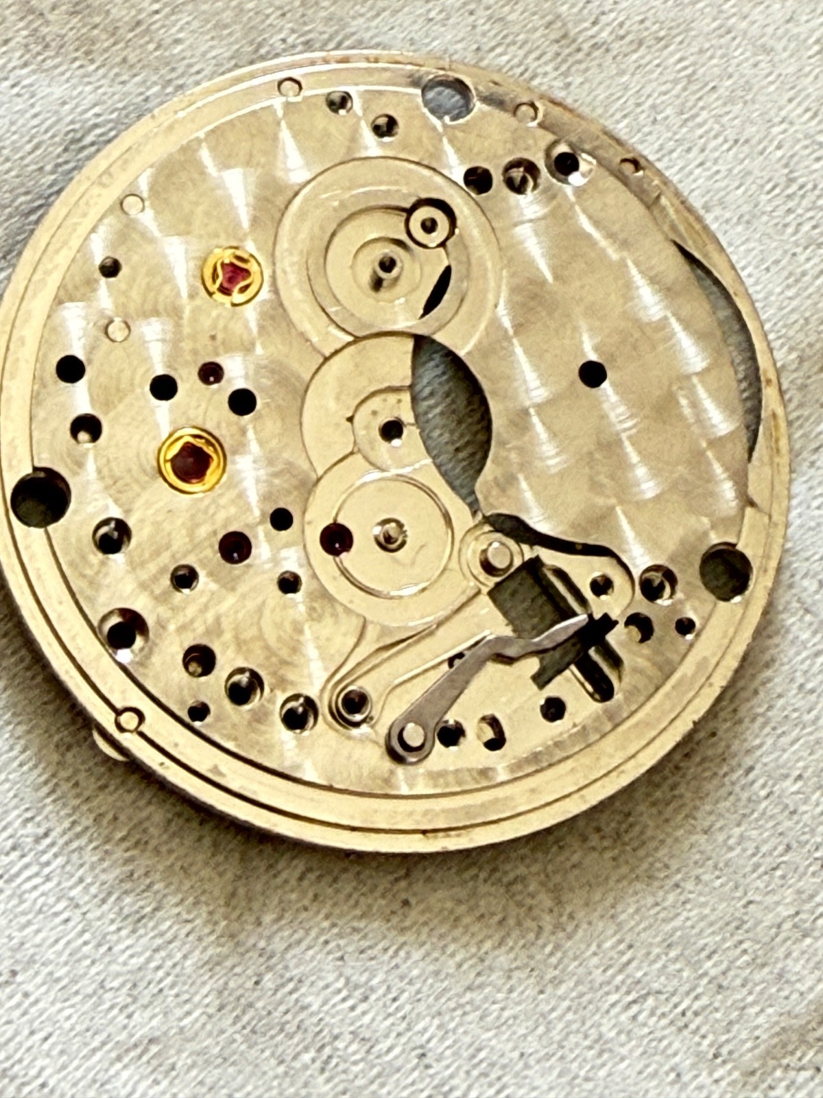 GENUINE Authentic Rolex 1570 1520 1530 Main Plate good condition with all stone