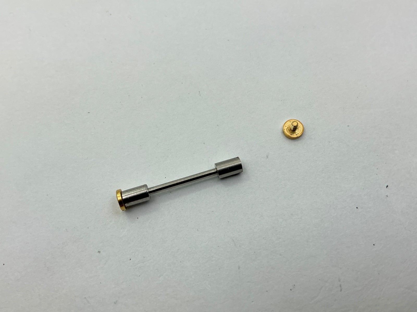Movado Vizio 98 C2 878 Band to Case Screw Pin 18k solid gold & S/S for 35mm case