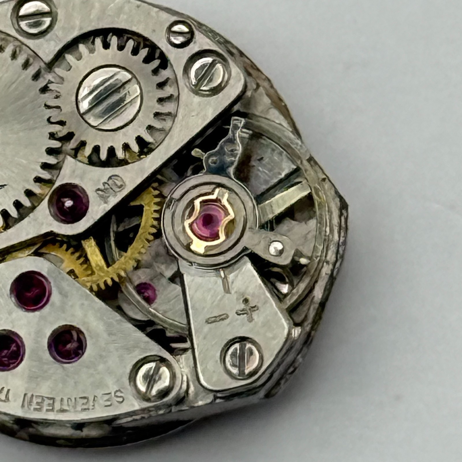 FHF 609 Watch Movement Rotary 17 Jewels Swiss Manual Wind Parts Repair 15.3mm