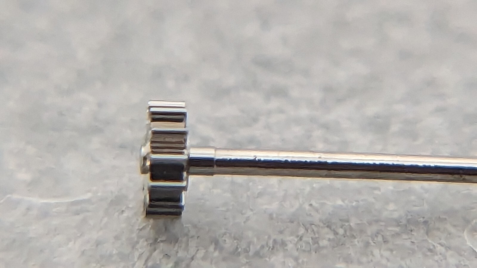 Genuine Rolex Caliber 1530 1575, #7838 Centre Second Pinion(5.46mm)New Old Stock