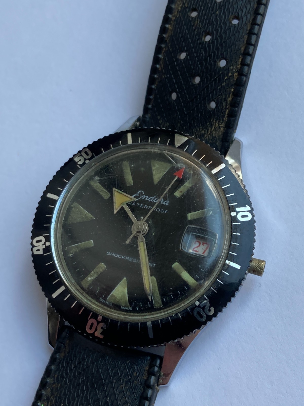 VINTAGE MEN WRIST WATCH SALE FOR PARTS DIVER ENDURA DATE CAL. EB 8800 1 JEWEL